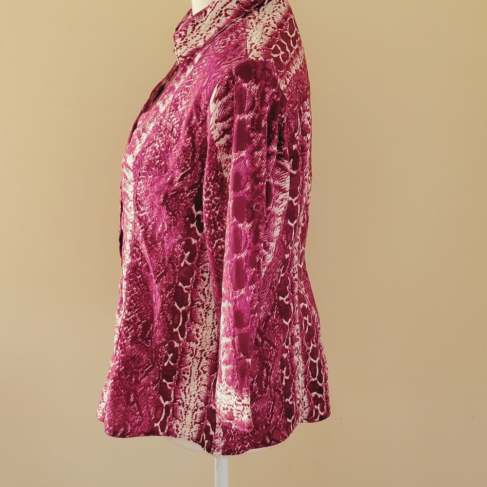 Millennium Printed Button Down Size Medium - image 3